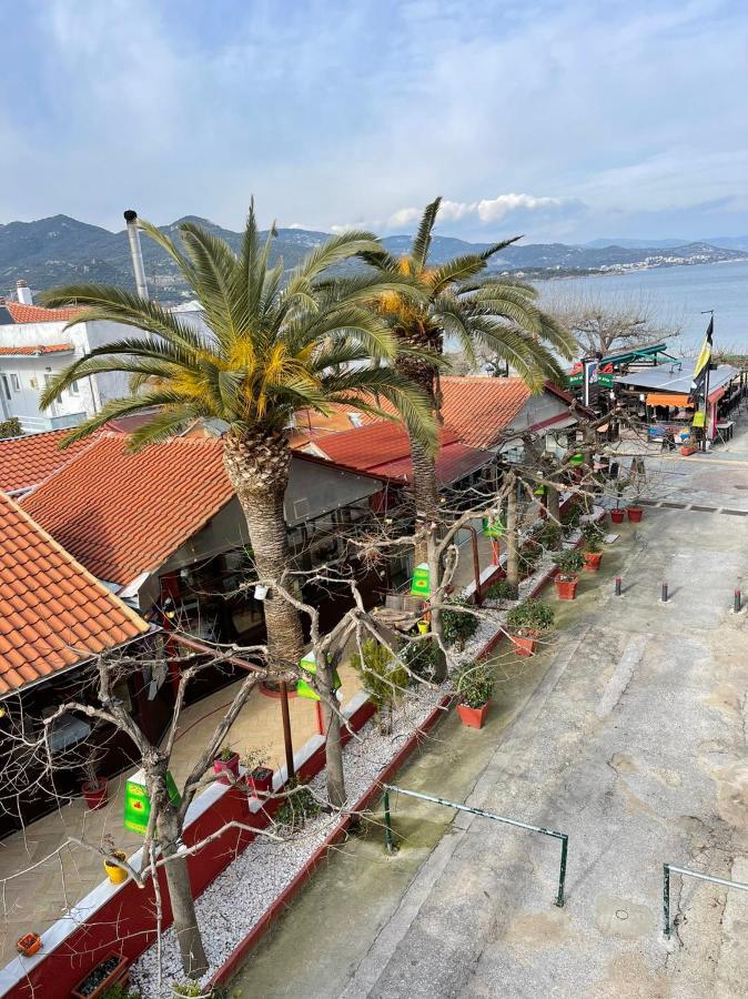 Adrianos House By The Sea Daire Nea Iraklitsa Dış mekan fotoğraf