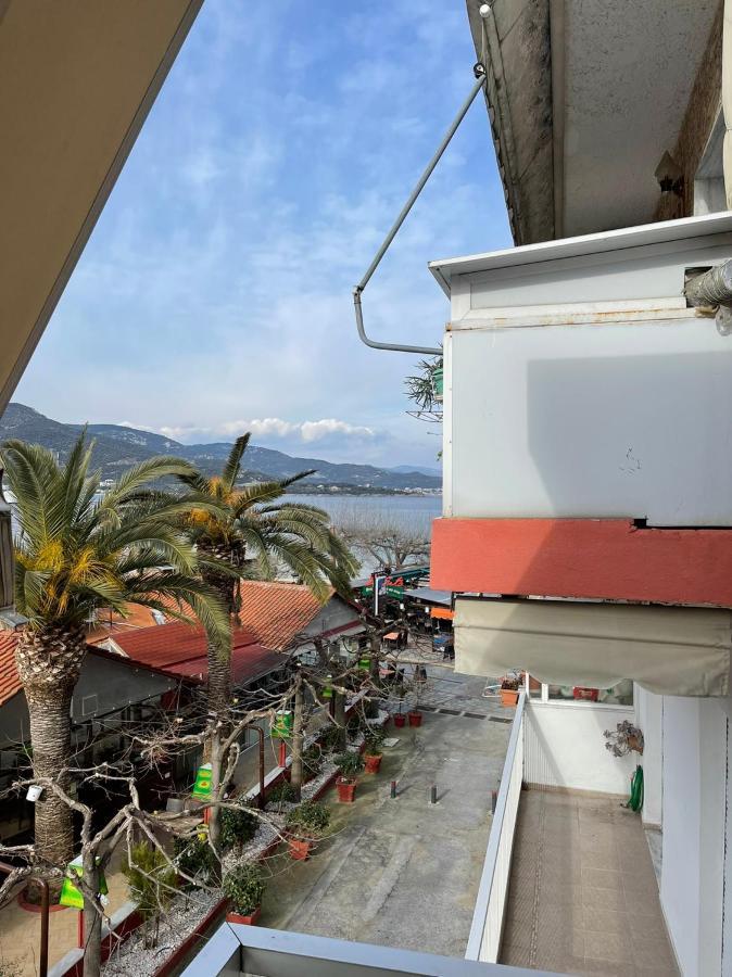 Adrianos House By The Sea Daire Nea Iraklitsa Dış mekan fotoğraf